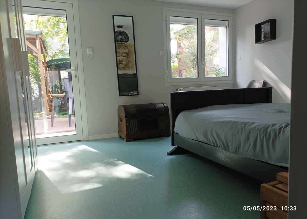La Cahute, Appartement T2 Avec Jardin Ou Appartement Familial T6 Montauban Exterior foto