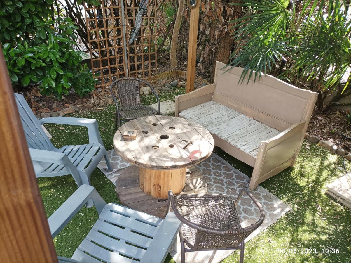La Cahute, Appartement T2 Avec Jardin Ou Appartement Familial T6 Montauban Exterior foto